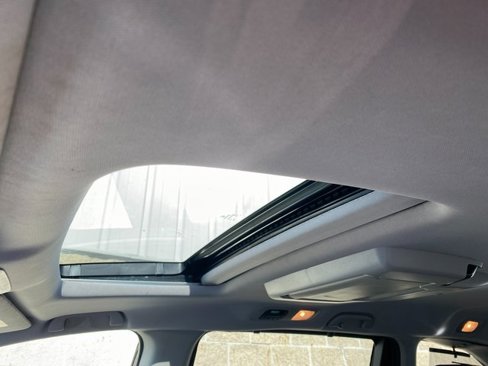Used 2019 Honda Odyssey Touring image 16