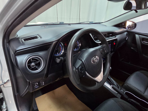 Used 2019 Toyota Corolla LE image 25