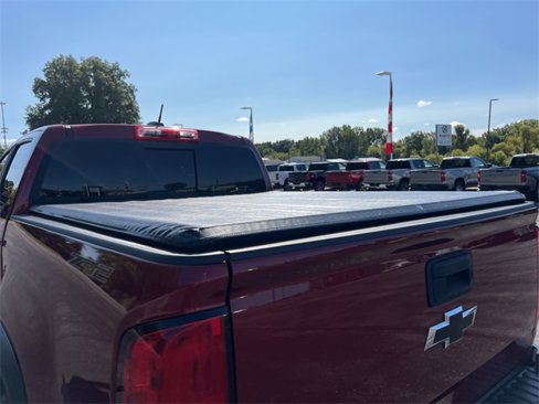 Used 2018 Chevrolet Colorado ZR2 image 17
