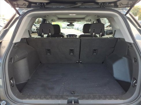Used 2020 GMC Terrain SLE w/ Driver Convenience Package image 12