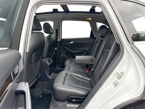 Used 2014 Audi Q5 2.0T Premium Plus w/ Premium Plus Package image 11