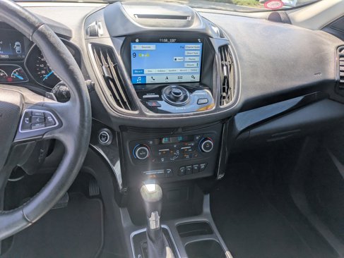 Used 2018 Ford Escape Titanium image 17