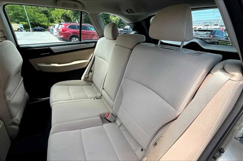 Used 2018 Subaru Outback 2.5i image 17