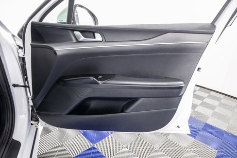 Used 2022 Kia K5 LXS image 15