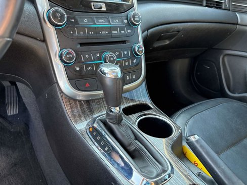 Used 2015 Chevrolet Malibu LTZ image 13
