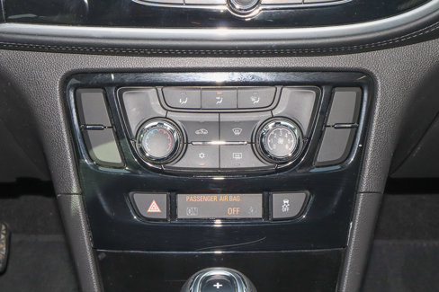 Used 2019 Buick Encore Preferred image 11