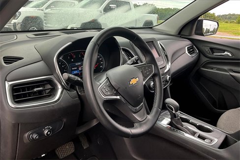 Used 2024 Chevrolet Equinox LT image 17