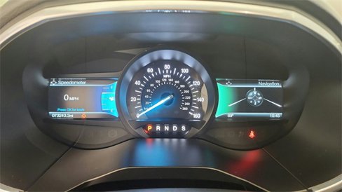 Certified 2018 Ford Edge Titanium w/ Technology Package image 12