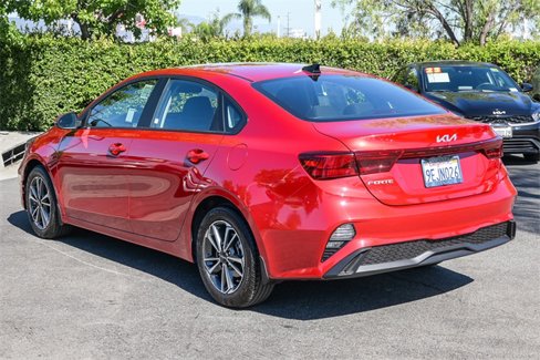 Used 2023 Kia Forte LXS w/ LXS Technology Package image 7