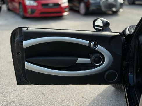 Used 2013 MINI Cooper S image 12
