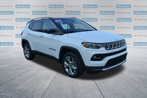 Used 2022 Jeep Compass Limited image 3