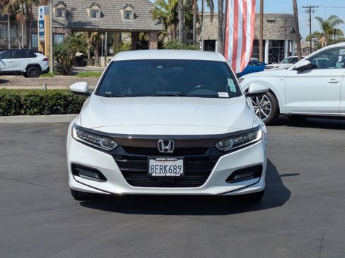 Certified 2018 Honda Accord Sport image 3