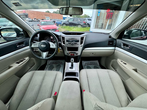 Used 2011 Subaru Outback 2.5i image 13
