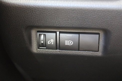 Certified 2021 Toyota RAV4 LE image 25