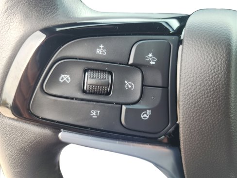 Used 2023 Buick Enclave Premium image 31