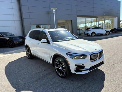 Used 2021 BMW X5 xDrive40i w/ Premium Package image 1