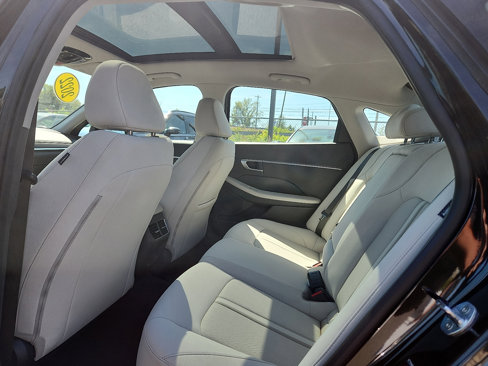 Used 2022 Hyundai Sonata SEL w/ Convenience Package image 10