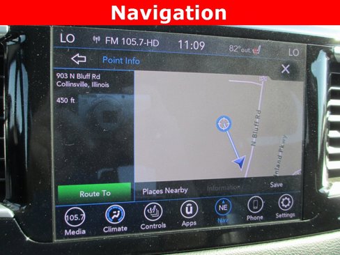 Used 2018 Chrysler Pacifica Touring-L w/ Premium Audio Group image 13