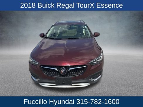 Used 2018 Buick Regal Essence w/ Driver Confidence Package #1 image 8