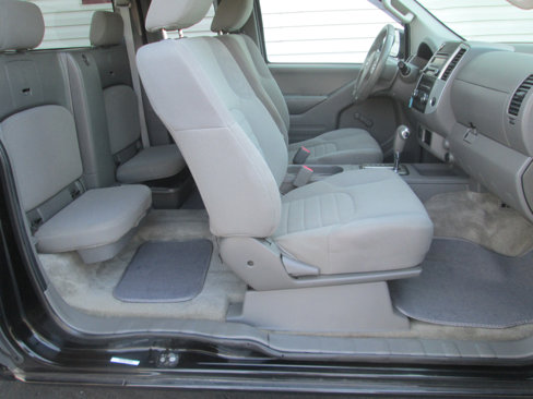 Used 2016 Nissan Frontier S image 15