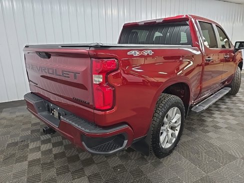 Used 2020 Chevrolet Silverado 1500 Custom w/ Custom Value Package image 10