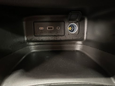 Used 2022 Chevrolet Equinox RS image 43
