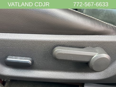 Used 2014 Ford Mustang Premium image 33