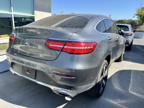 Used 2018 Mercedes-Benz GLC 300 4MATIC Coupe image 3