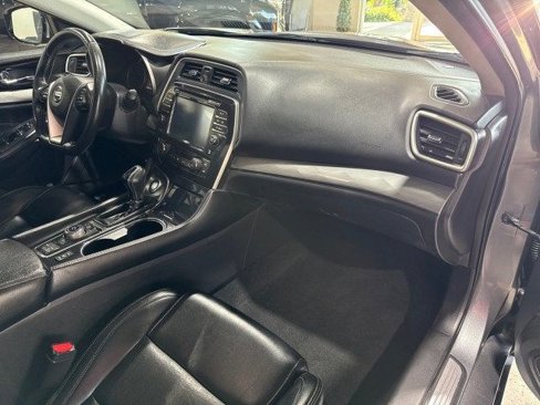 Used 2018 Nissan Maxima 3.5 SV image 25