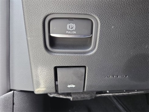 Used 2023 Jeep Grand Cherokee Overland image 33
