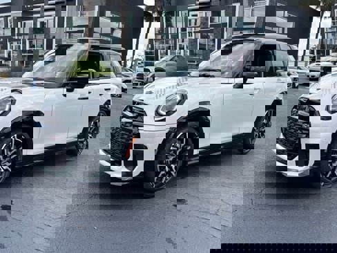 New 2025 MINI Cooper S image 2