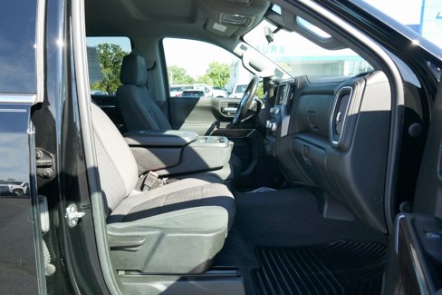 Used 2020 GMC Sierra 1500 SLE w/ SLE Value Package image 14