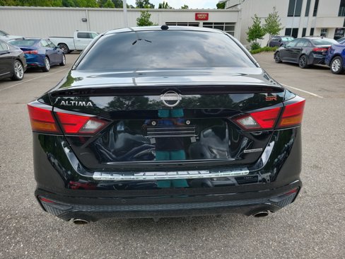 Used 2023 Nissan Altima 2.0 SR image 6