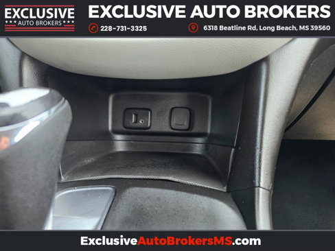 Used 2018 Chevrolet Equinox LS image 25