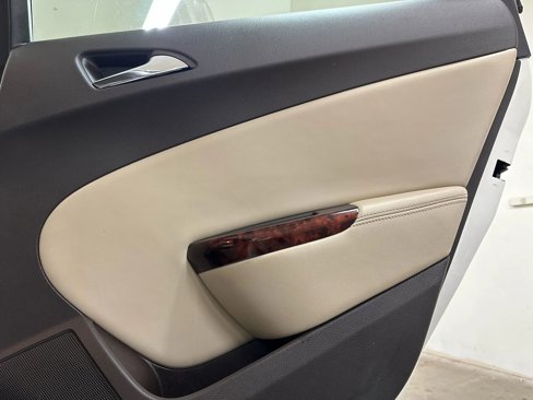 Used 2013 Buick Verano Leather image 18