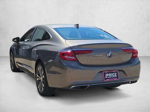 Used 2017 Buick LaCrosse Preferred image 7