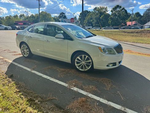 Used 2014 Buick Verano Convenience image 2