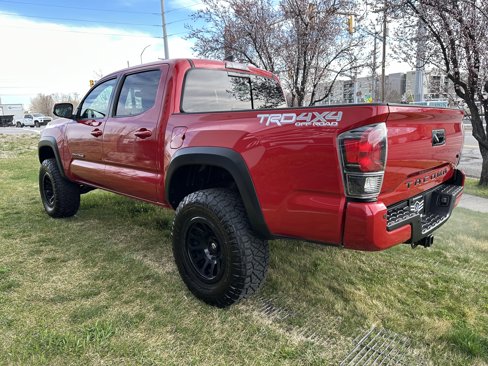 Used 2022 Toyota Tacoma SR5 image 8