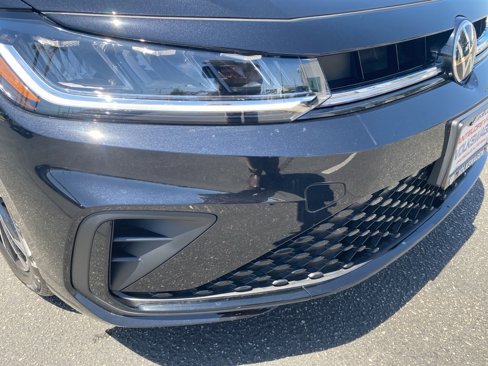 New 2025 Volkswagen Jetta Sport image 9