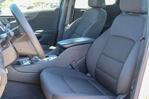 Used 2023 Chevrolet Malibu LT image 11