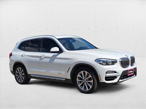 Used 2018 BMW X3 xDrive30i image 3