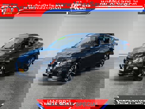 Used 2022 Nissan Altima 2.5 SV image 1