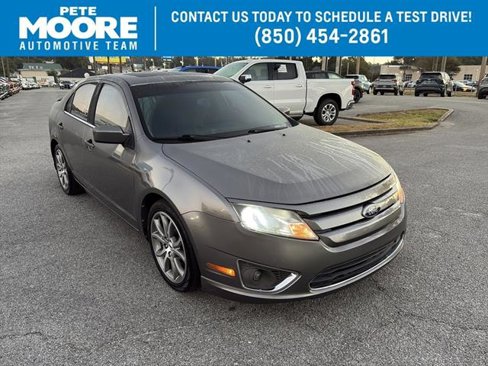 Used 2010 Ford Fusion SE image 1
