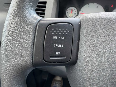 Used 2009 Dodge Ram 2500 Truck SLT image 29