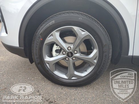 New 2025 Ford Escape ST-Line Elite w/ Tech Pack #2 image 40