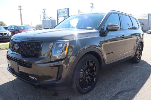 Used 2021 Kia Telluride SX w/ SX Prestige Package image 1