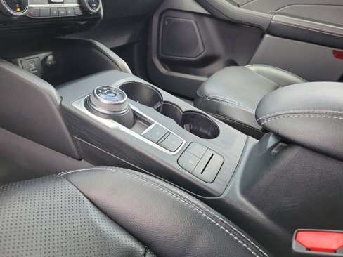 Used 2022 Ford Escape SEL image 29