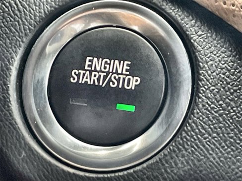 Used 2022 Chevrolet Equinox Premier image 18