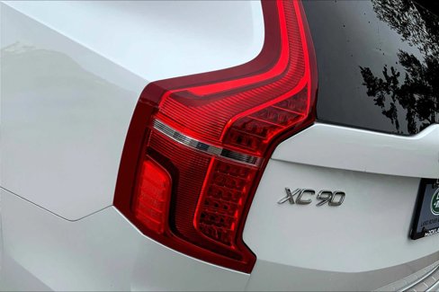Used 2023 Volvo XC90 B6 Plus w/ Protection Package Premier image 26