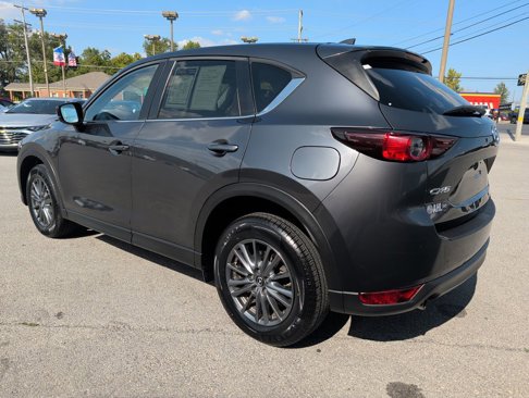 Used 2017 MAZDA CX-5 Touring image 5
